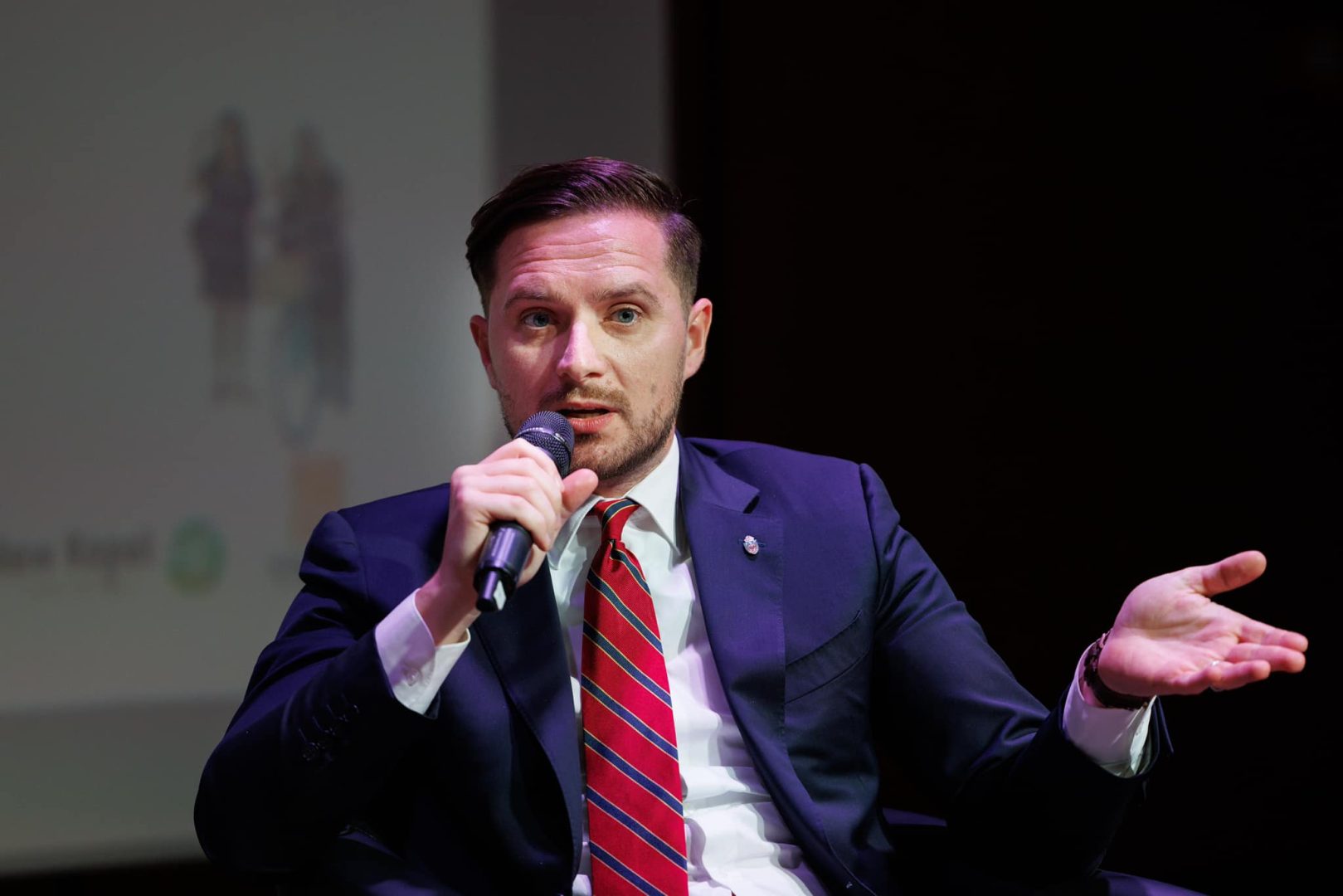 Cine este și ce avere are Stelian Bujduveanu, noul primar interimar al Capitalei